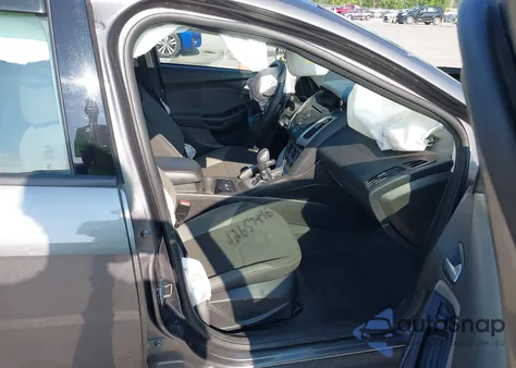 2013 Ford Focus Se from USA, damaged, VIN 1FADP3F2XDL261041